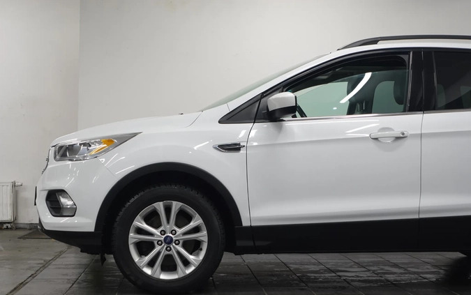Ford Kuga cena 61900 przebieg: 148299, rok produkcji 2018 z Zator małe 781
